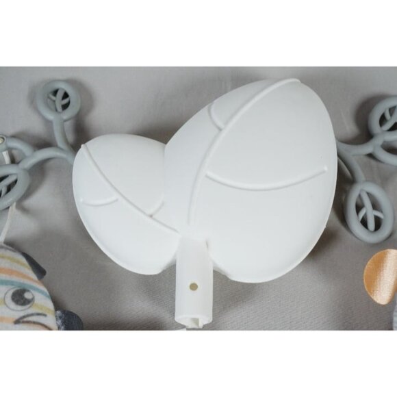 Fisher Price Little Snugapuppy Bouncer Mobile Leaf & Plush Toy Replacement Part - Picture 2 of 8